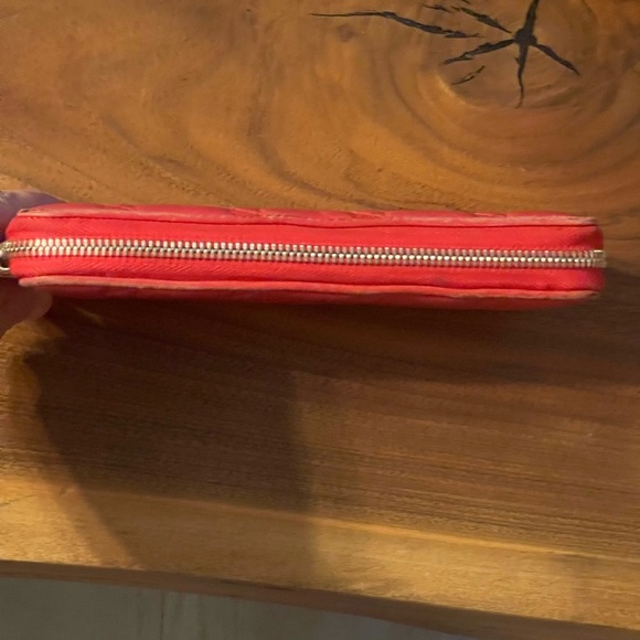 Dior Quilted Pink Wallet - Picture 2 of 8